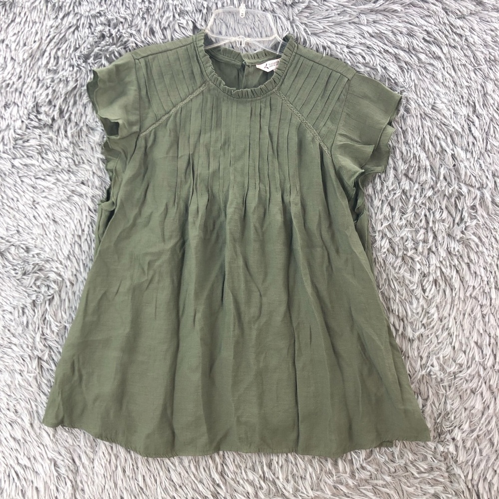 Nanette Lepore Blouse Womens XL Cap Sleeve Pleated Green Ruffle Neckline Flow